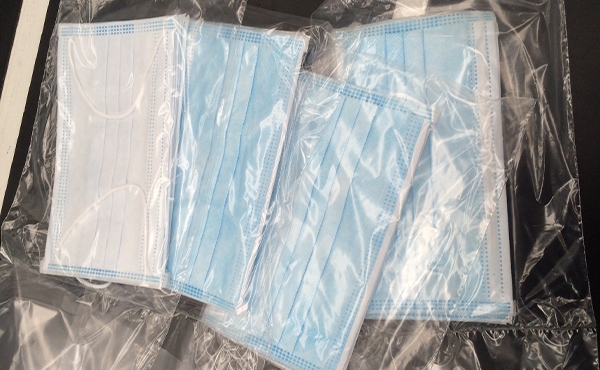 Covid-19: bags and reels for packaging protective masks