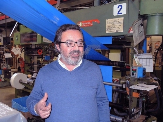 Mauro Bergamaschi parla del brevetto della mantellina per cani